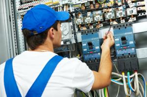 servis.ge ელექტრიკი გამოძახებით 24/7