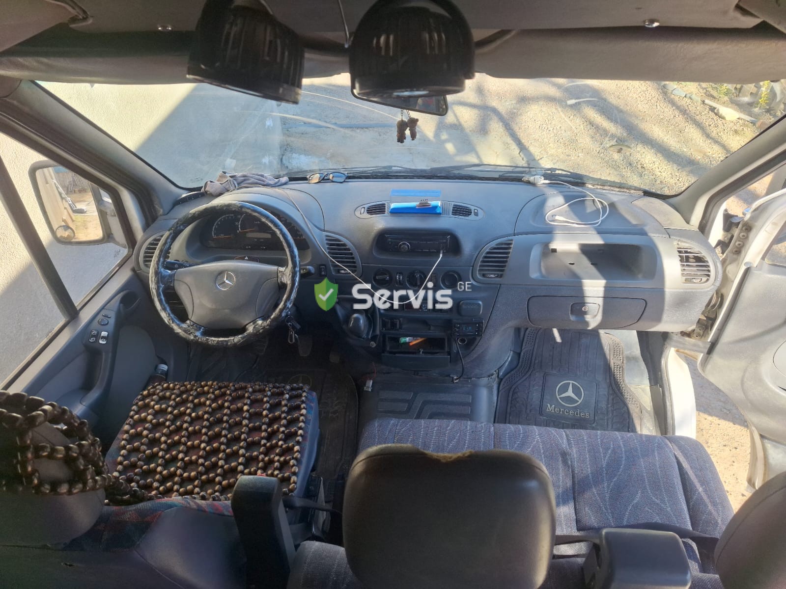 სამგზავრო გადაყვანები  ტურები და ექსკურსიები მთელ საქართველოში