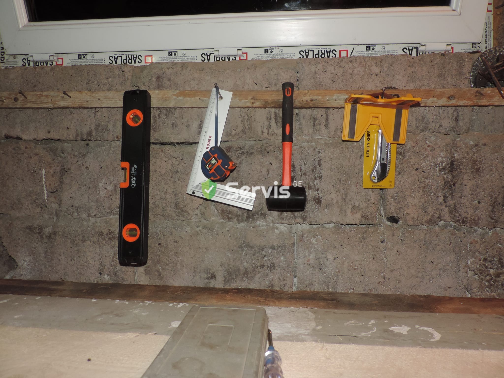 მეტალო პლასმასი კარ ფანჯრების დამზადება აწყობა