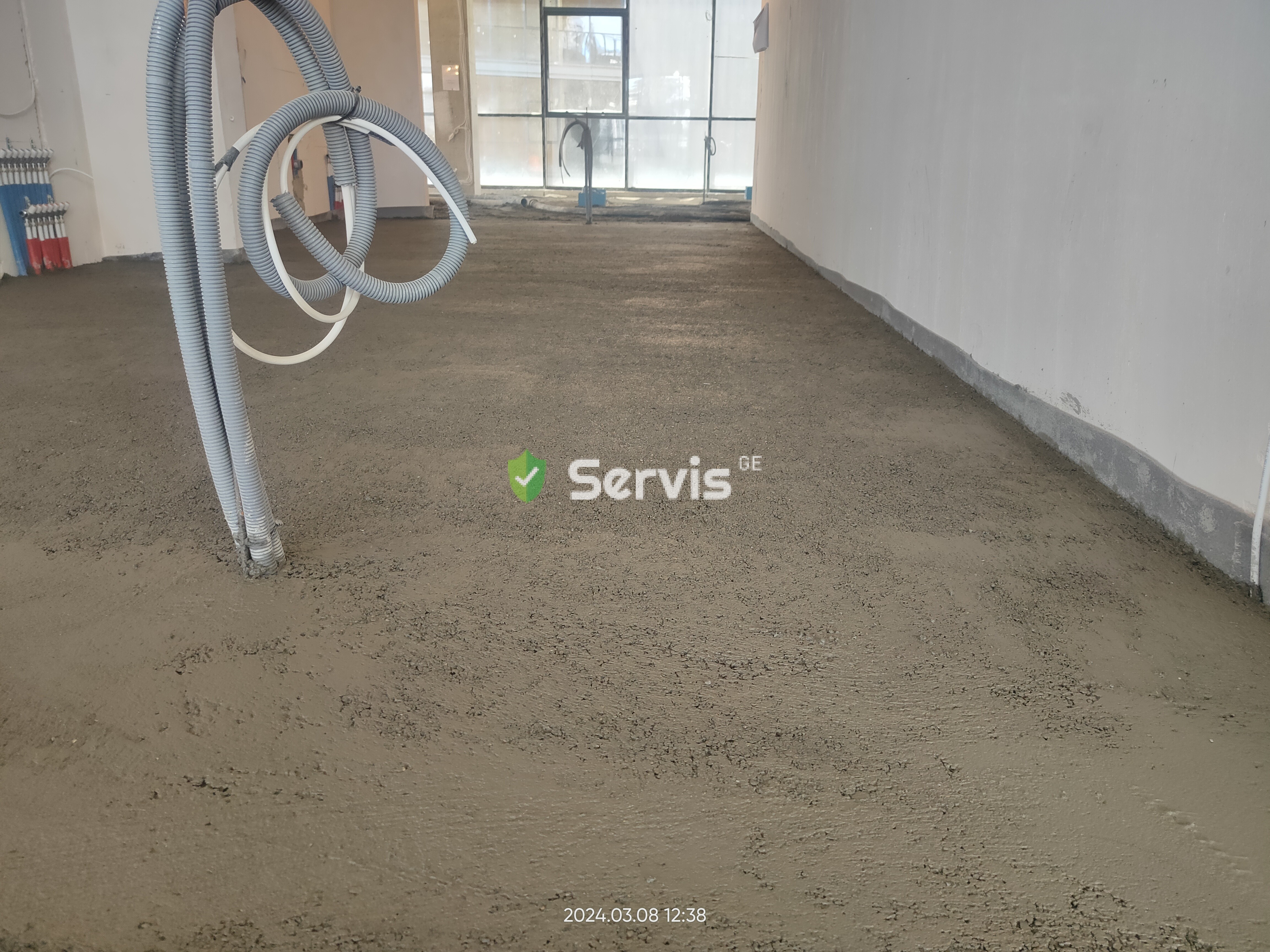 სტიაშკა მოჭიმული იატაკი