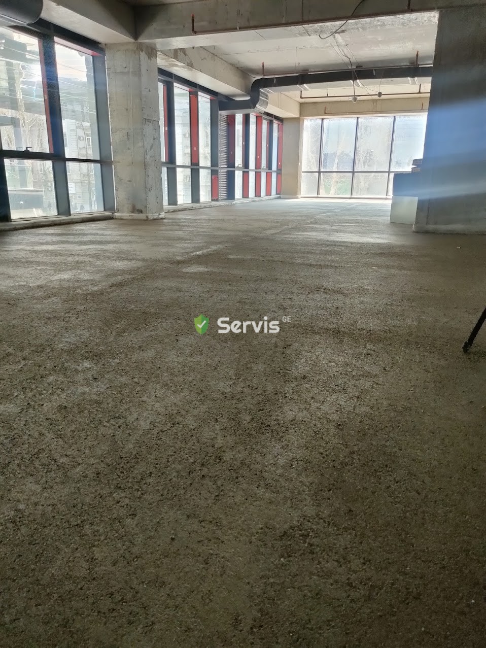 სტიაშკა მოჭიმული იატაკი