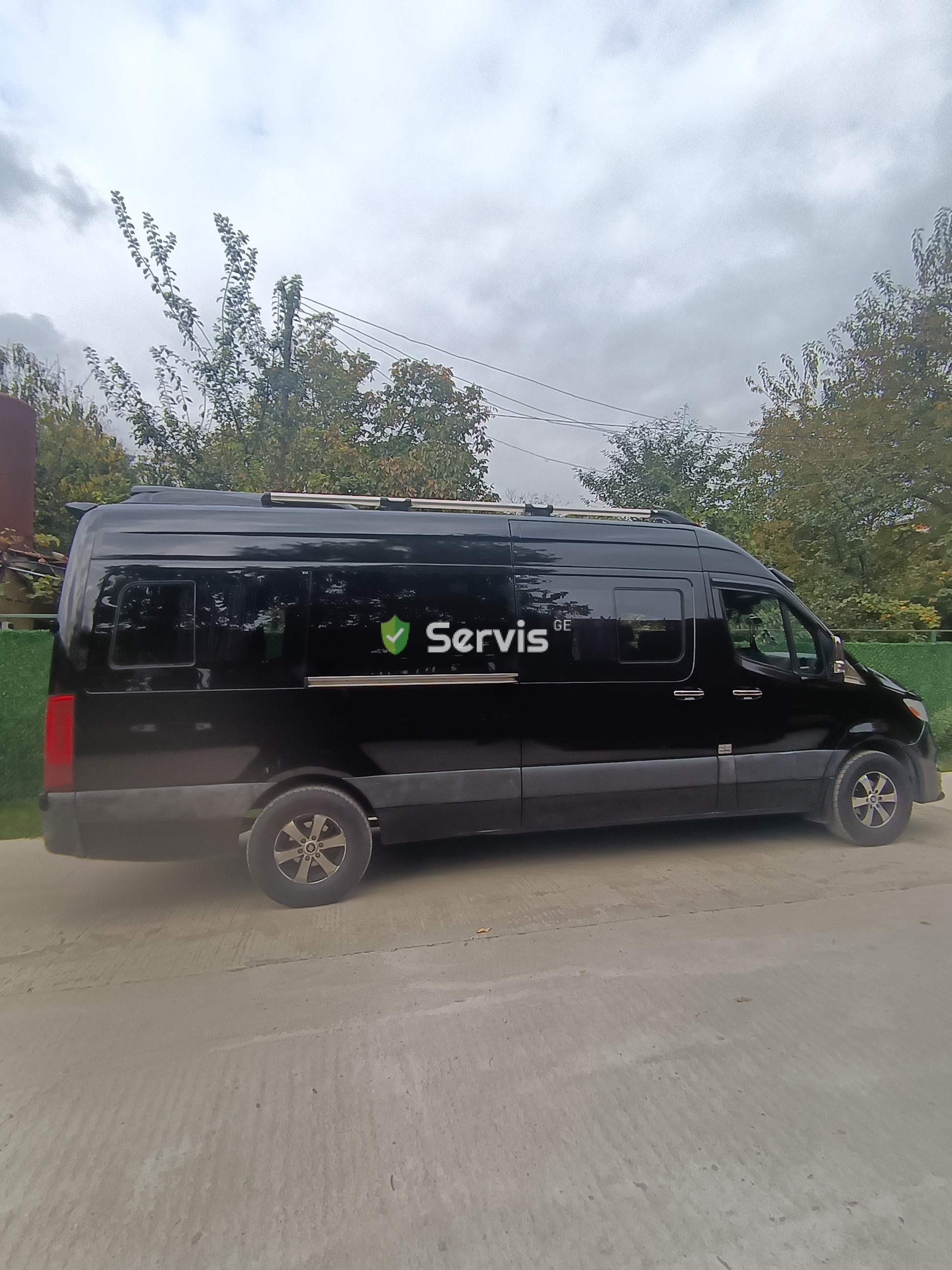 Მიკრო ავტობუსით მომსახურება