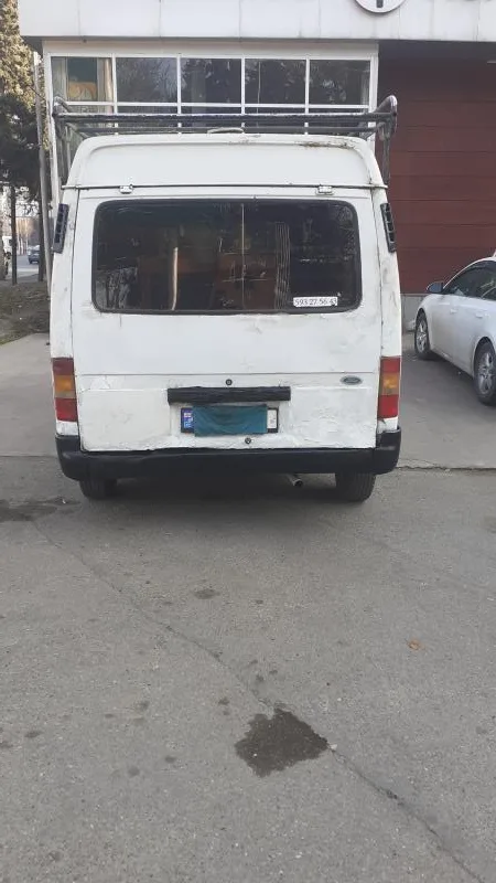 ავეჯის და ტვირთის გადაზიდვა